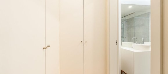 3 bedrooms Apartment in Porto, Portugal No. 106216 20