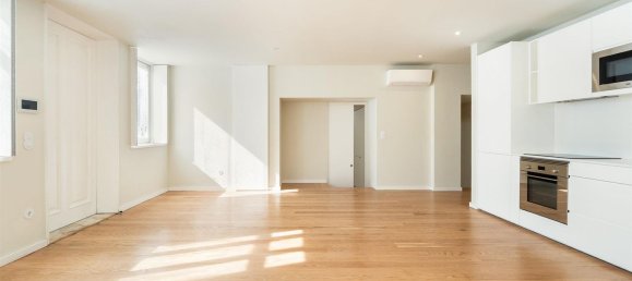 3 bedrooms Apartment in Porto, Portugal No. 106216 10