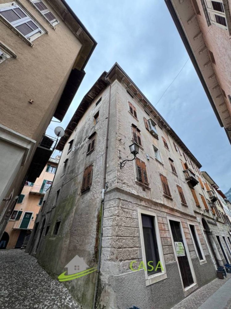 Edifício de 5 divisões em Ala, Italy N.º 269594