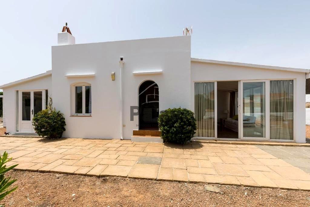 2 bedrooms Villa in Menorca, Spain No. 269109