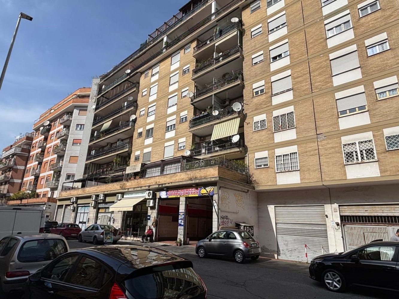 Gewerbliche Immobilie in Rome, Italy 130m², Nr. 124920