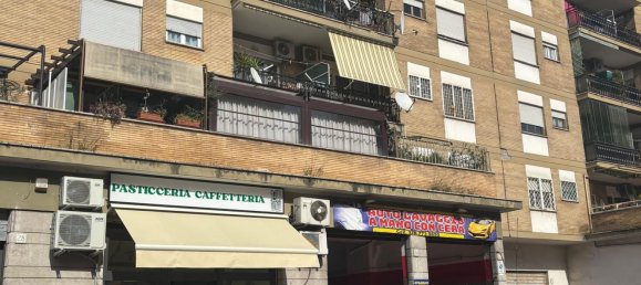 Gewerbliche Immobilie in Rome, Italy 130m², Nr. 124920 2