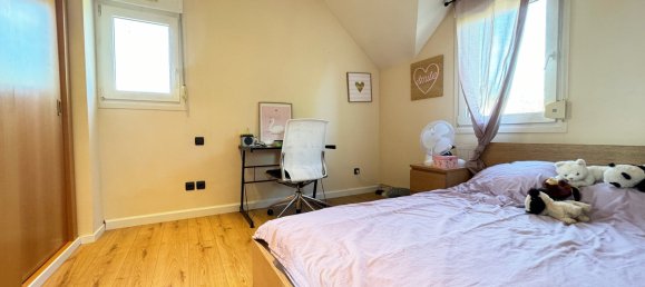 5 bedrooms House in Taissy, France No. 271402 9