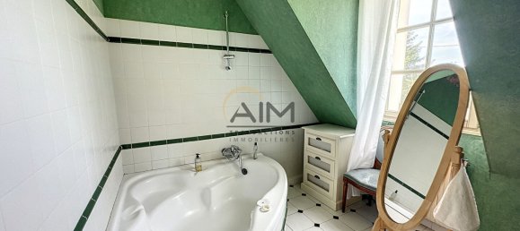 7 bedrooms House in Vouvray, France No. 88192 13