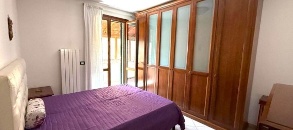 4 bedrooms House in Cecina, Italy No. 372741 11