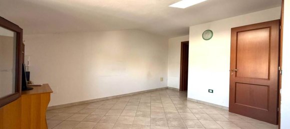 4 bedrooms House in Cecina, Italy No. 372741 20