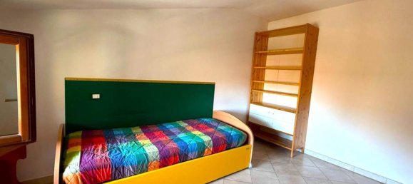 4 bedrooms House in Cecina, Italy No. 372741 22