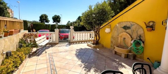 Дуплекс с 4 спальнями в Кальпе, Испания № 91448 11