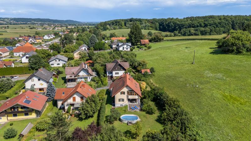 7 rooms House in Fehring, Austria No. 260855