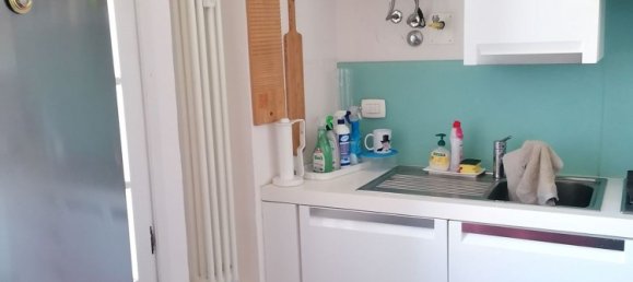 6-salle Appartement à Parma, Italy No. 222767 4