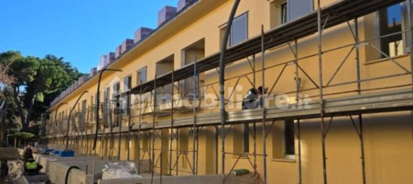 1 bedroom Apartment in Florence, Italy No. 215033 37