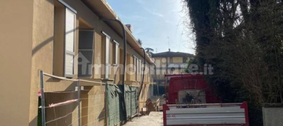 1 bedroom Apartment in Florence, Italy No. 215033 2