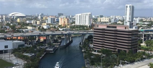 3 غرف نوم عقار تجاري في Miami, الولايات المتحدة رقم 614874 5