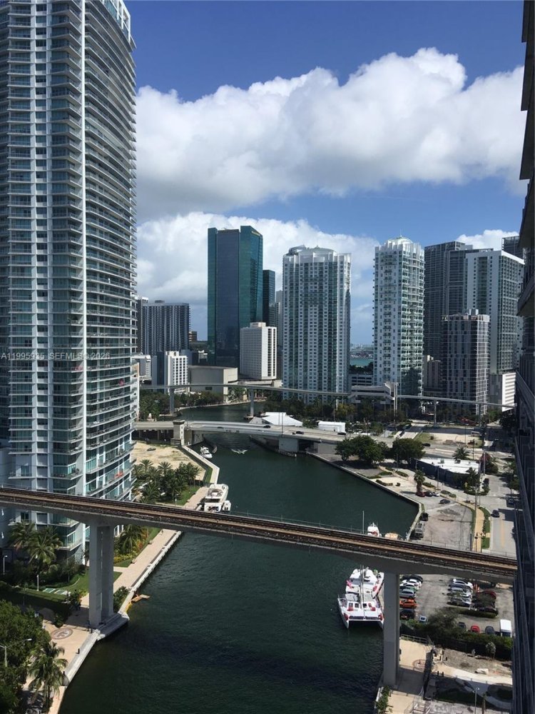 3 غرف نوم عقار تجاري في Miami, الولايات المتحدة رقم 614874
