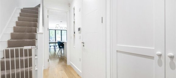 Casa de 5 dormitorios en Whetstone, United Kingdom No. 6694 18