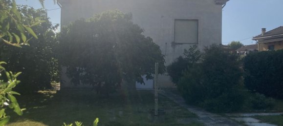 4 rooms House in Alessandria, Italy No. 271741 5