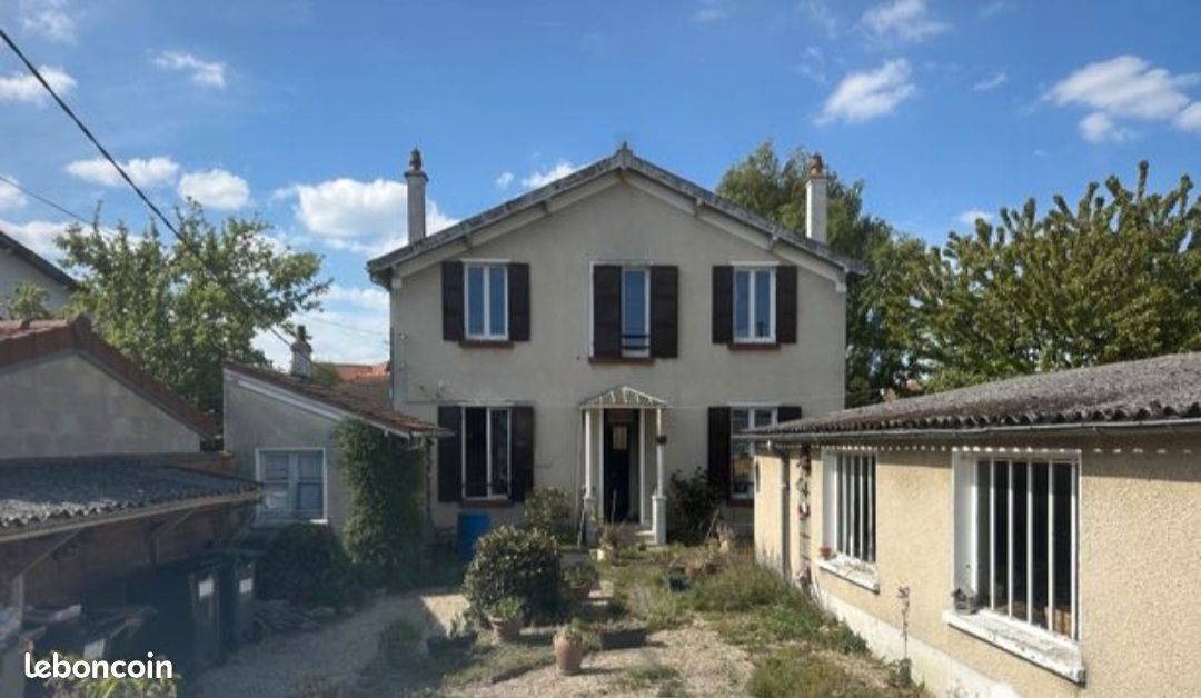 Дом с 4 спальнями в Брюнуа, Франция № 323683