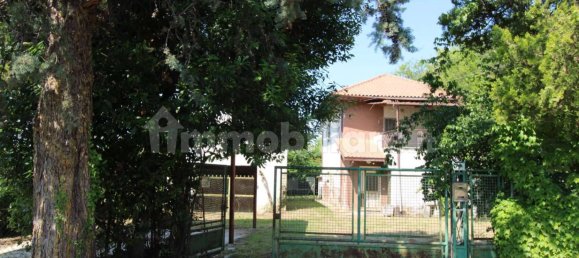 3 Schlafzimmer Haus in Tortoreto, Italy, Nr. 99108 2