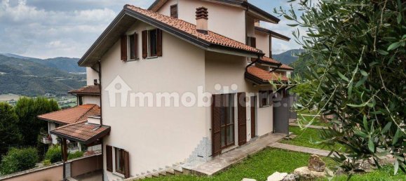 3 bedrooms Villa in Bobbio, Italy No. 292863 6