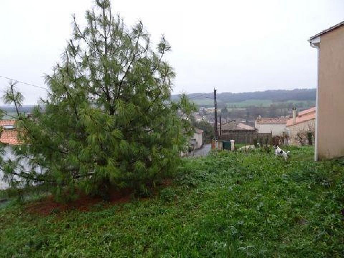 4 bedrooms House in Champniers, France No. 27934