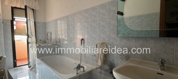 4 rooms Apartment in Rosignano Marittimo, Italy No. 270340 12