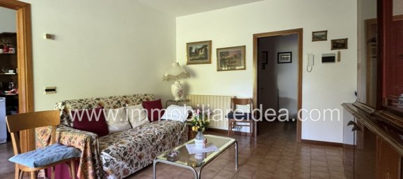 4 rooms Apartment in Rosignano Marittimo, Italy No. 270340 4