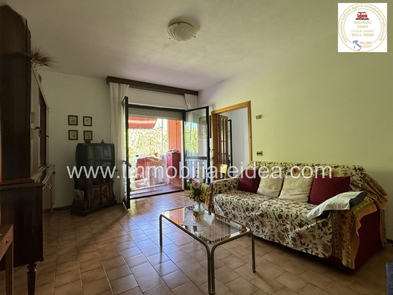 4 rooms Apartment in Rosignano Marittimo, Italy No. 270340