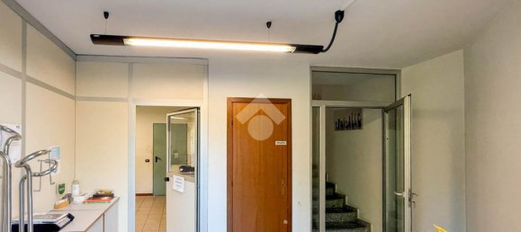 Almacén de 2 habitaciónes en Bulciago, Italy No. 341371 8