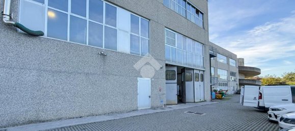 Almacén de 2 habitaciónes en Bulciago, Italy No. 341371 14