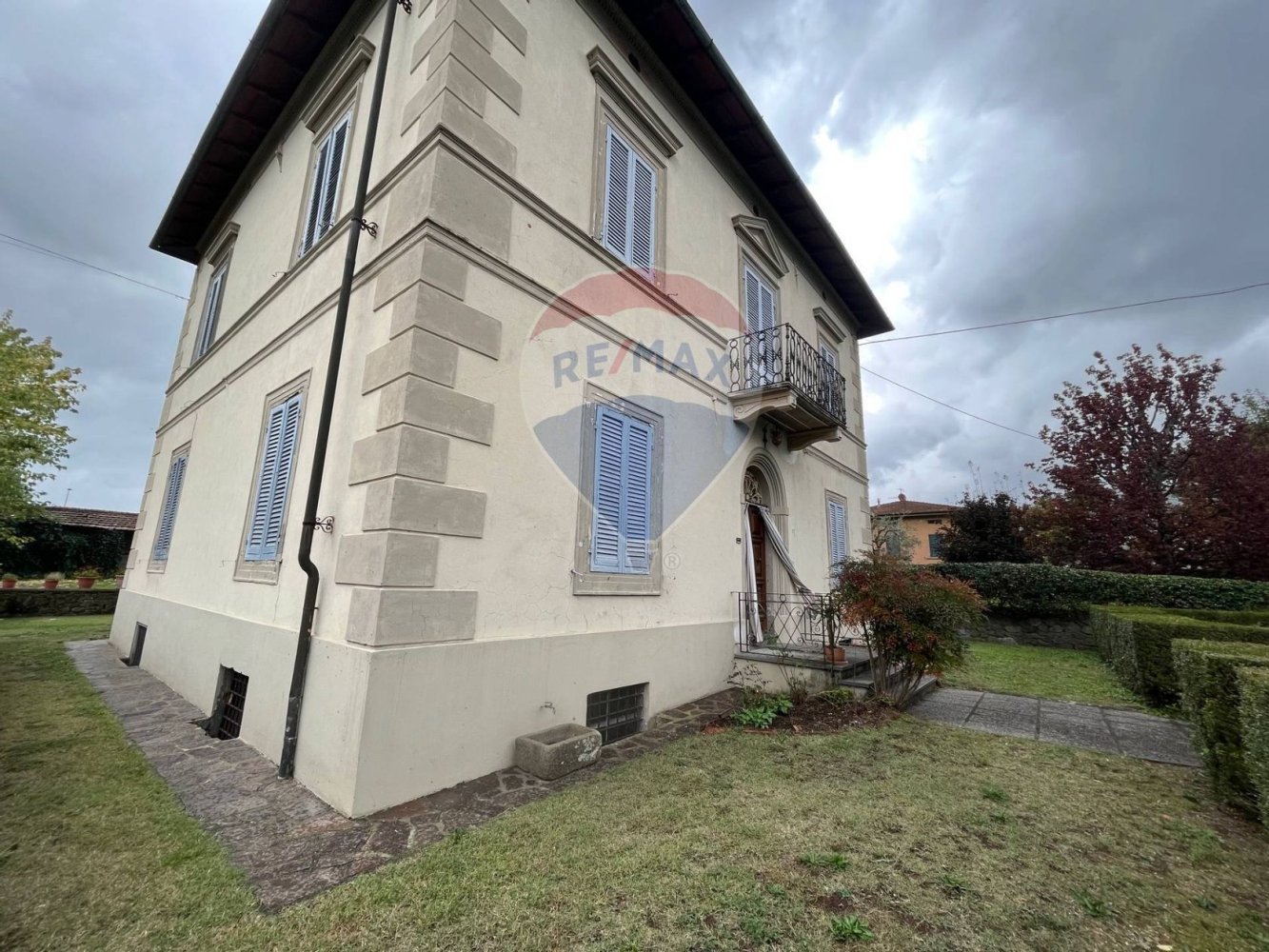 Villa de 4 dormitorios en Coreglia Antelminelli, Italy No. 67999