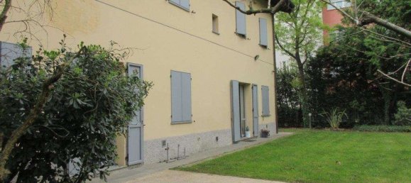 Casa de 8 divisões em Monza, Italy N.º 5358 26