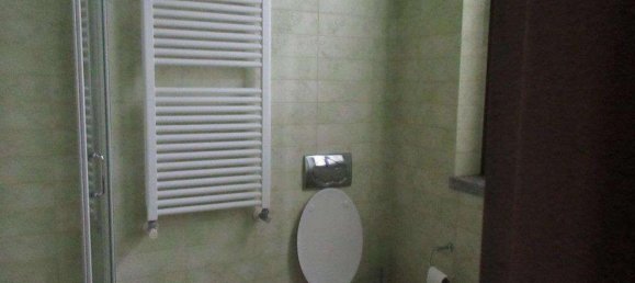 Casa de 8 divisões em Monza, Italy N.º 5358 14