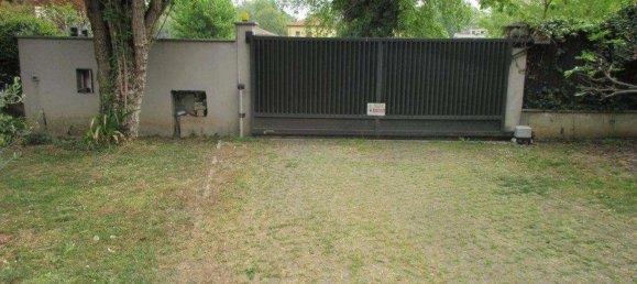 Casa de 8 divisões em Monza, Italy N.º 5358 44