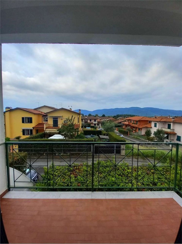 4 bedrooms Apartment in Fosdinovo, Italy No. 358329