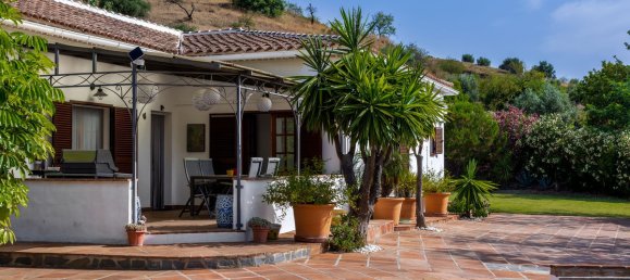3 bedrooms House in Tolox, Spain No. 55547 4