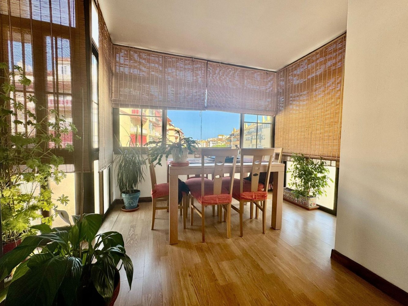 Apartamento T3 em Fuengirola, Spain N.º 182833