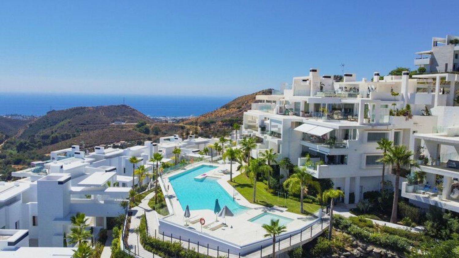 Квартира с 2 спальнями в Охен, Испания № 155566