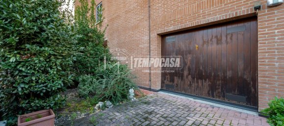 Квартира с 3 комнатами в Гранароло дель Эмилия, Италия № 123886 27