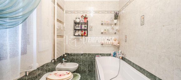 Квартира с 3 комнатами в Гранароло дель Эмилия, Италия № 123886 15