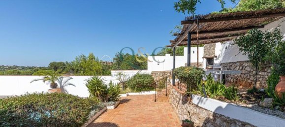 3 bedrooms Villa in Faro, Portugal No. 230534 10