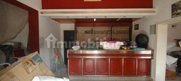 4-salle Appartement à Ferrara, Italy No. 379608 7