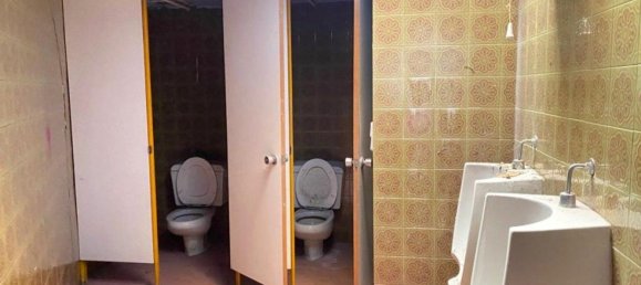 Gewerbliche Immobilie in Leon, Spain 371m², Nr. 70262 13