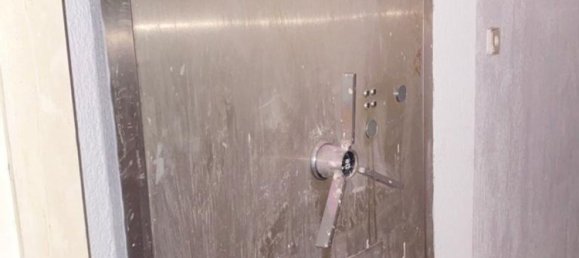 Gewerbliche Immobilie in Leon, Spain 371m², Nr. 70262 10