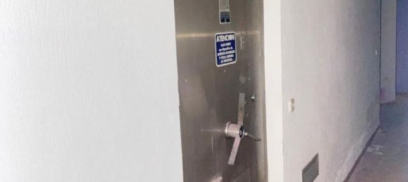 Gewerbliche Immobilie in Leon, Spain 371m², Nr. 70262 9