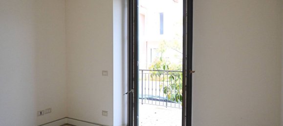2 bedrooms Apartment in Sirolo, Italy No. 346725 4