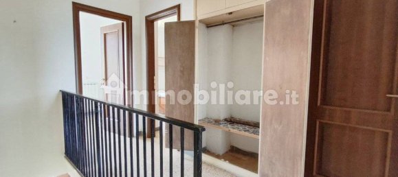 3 Schlafzimmer Wohnung in Scandriglia, Italy, Nr. 341577 6