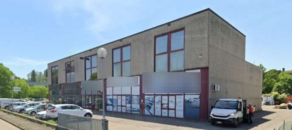 Oficina en Reggio Emilia, Italy 93 m² No. 277128 2