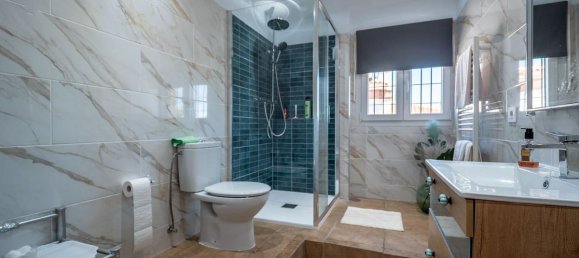 5 bedrooms Villa in Alhaurin el Grande, Spain No. 38389 6