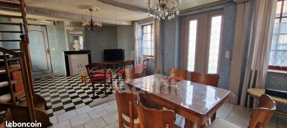 3 chambres Châteaux à Marchiennes, France No. 267808 11