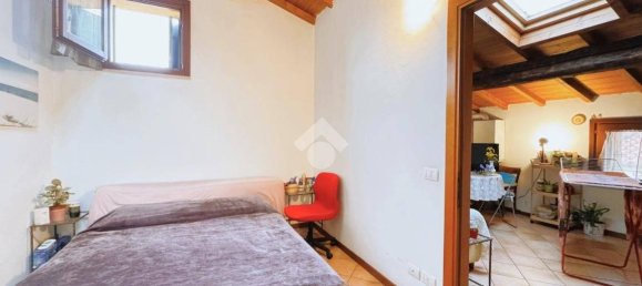 1 bedroom Apartment in Verona, Italy No. 140599 9
